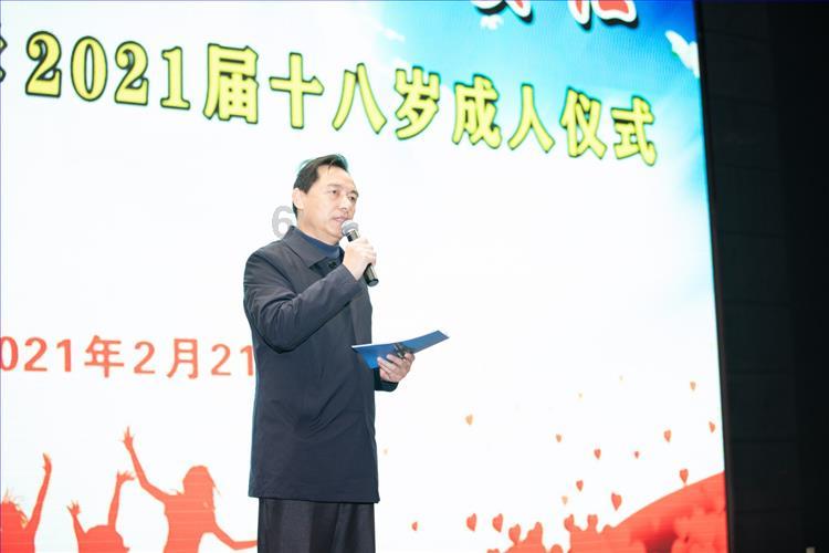 老公出轨多年老姿怎样做才能沚自己强大